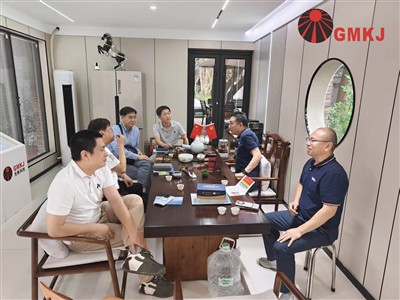 Un cliente coreano ha visitato lo stabilimento GMKJ e ha ...